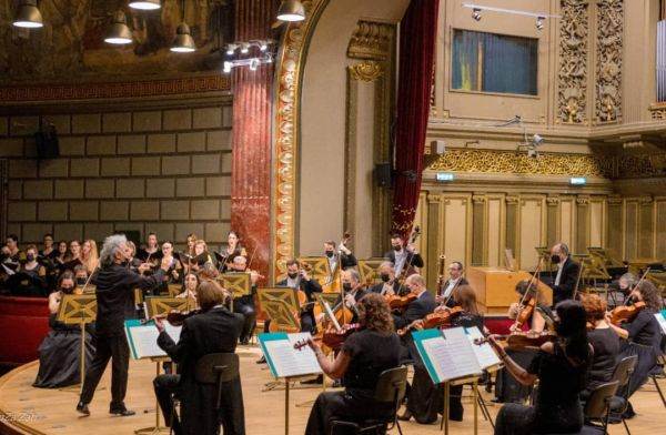 Concert extraordinar de Crăciun la Ateneu